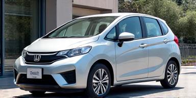 Auto ekonomiczne – tania wypożyczalnia Aurora